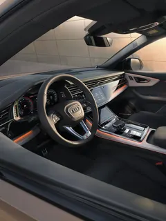 Audi Q8 ürün görseli
