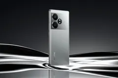 realme GT 6T, arkadan, sahne (Gümüş)
