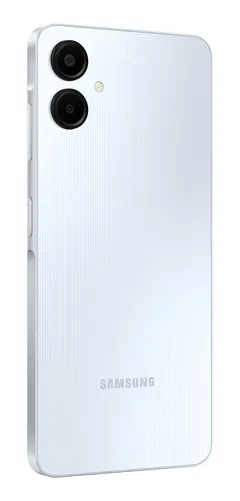 Galaxy A06 Mavi 128 GB, arkadan üç çeyrek (Mavi)