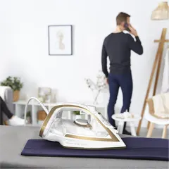 Tefal Puregliss FV8042 Buharlı Ütü ürün görseli