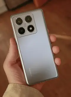 Xiaomi 14T Pro, arkadan (titan gri)